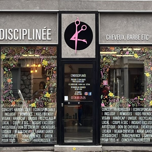 Décor de vitrine occasion